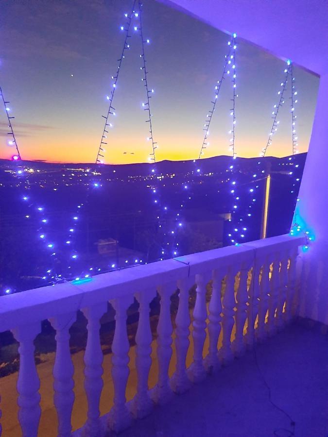 Apartment Natali Kaštel Stari エクステリア 写真