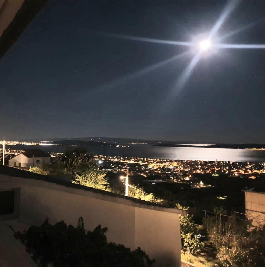 Apartment Natali Kaštel Stari エクステリア 写真