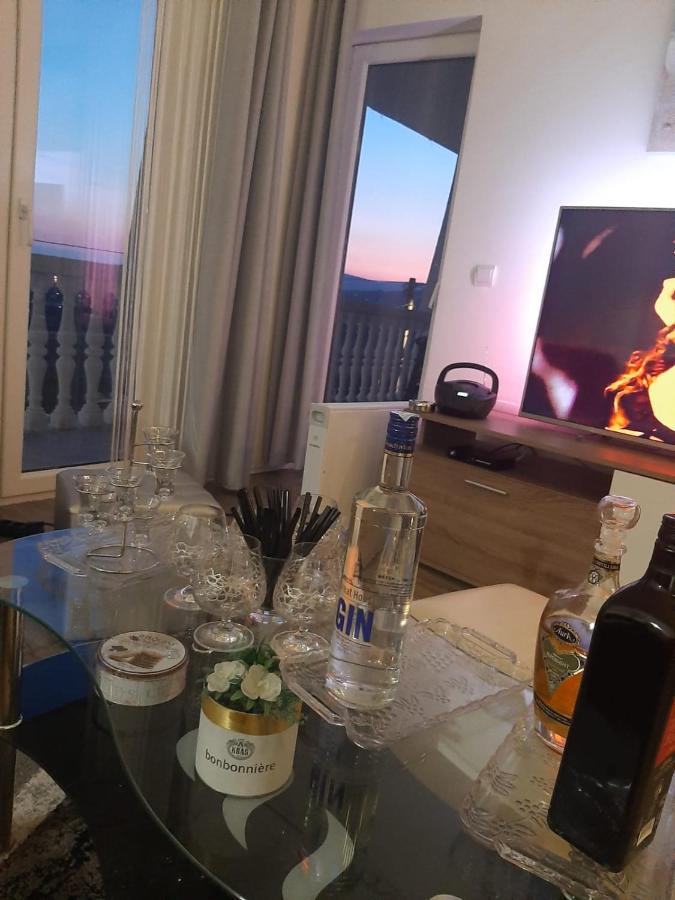 Apartment Natali Kaštel Stari エクステリア 写真