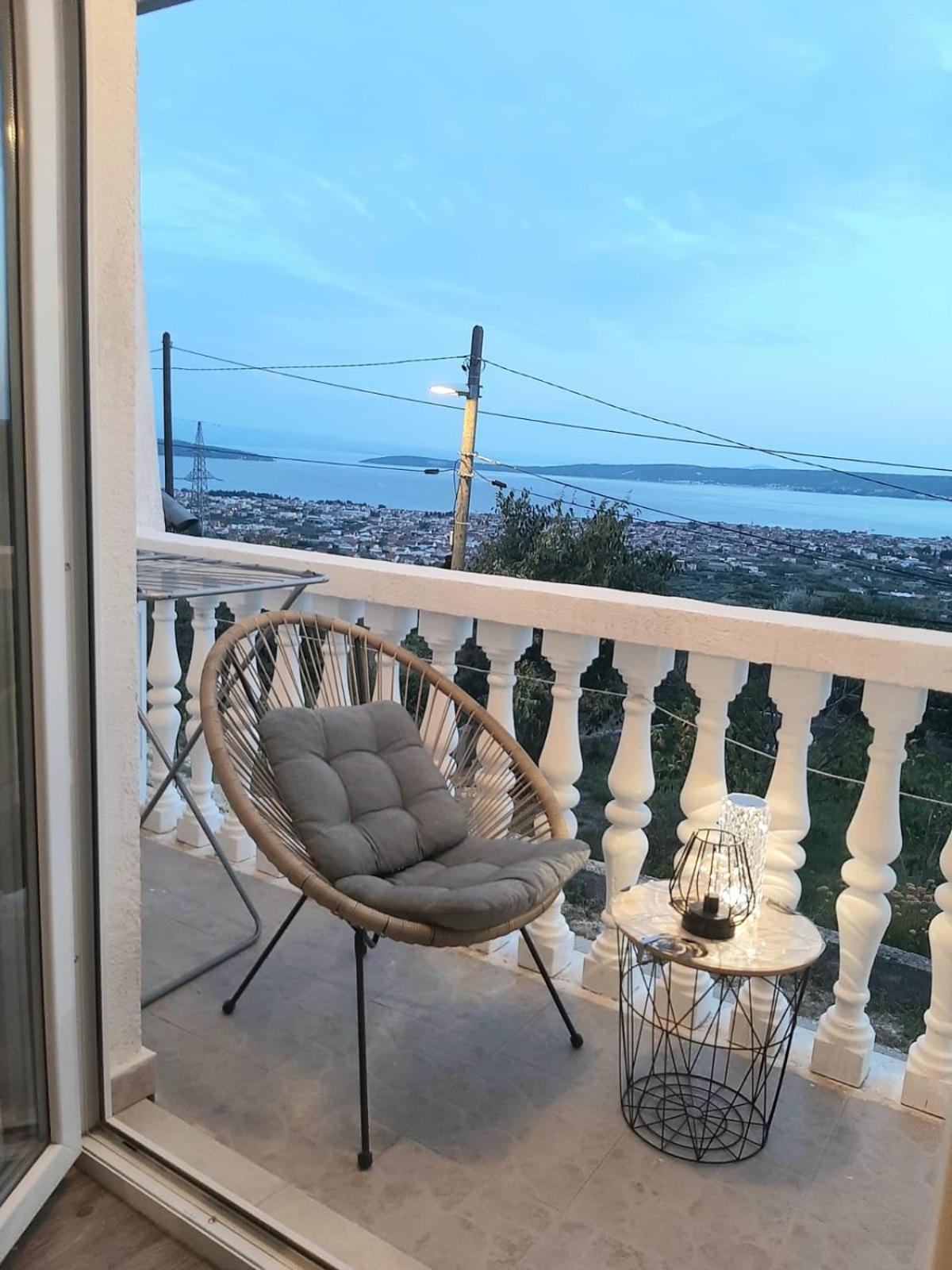 Apartment Natali Kaštel Stari エクステリア 写真